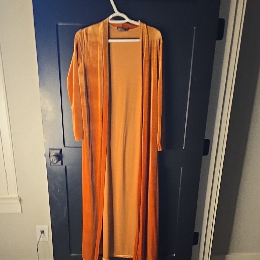 Boohoo Burnt Orange Velvet Duster